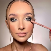 NAM Precyzyjna kredka do oczu z gąbeczką Eye Contour Longlasting Eyepencil