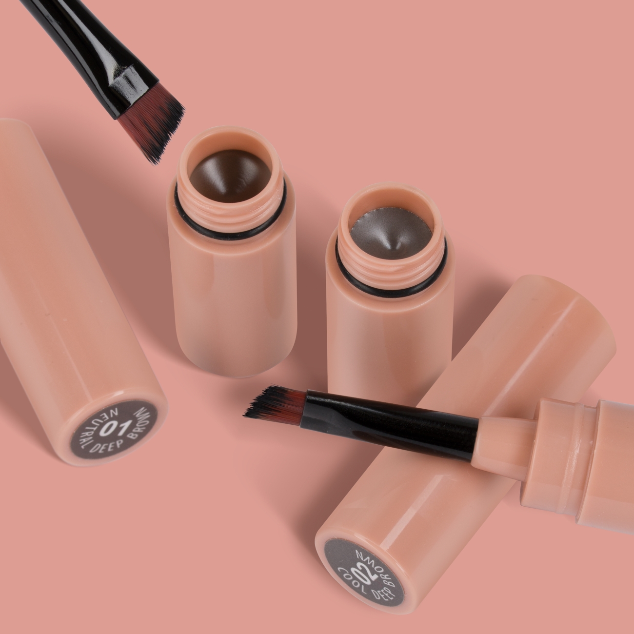 NAM Pomada do brwi z wbudowanym pędzelkiem Eyebrow Pen Pomade