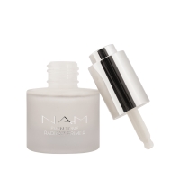 NAM Rozświetlające i nawilżające serum pod makijaż Even Tone Radiant Primer