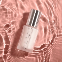 NAM Rozświetlające i nawilżające serum pod makijaż Even Tone Radiant Primer